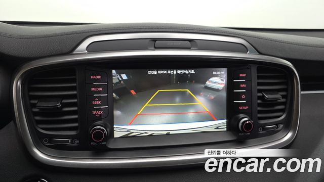 Kia Sorento 2019 — photo 22