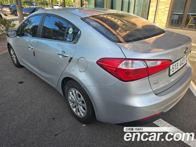 Kia K3 2015 — photo 4