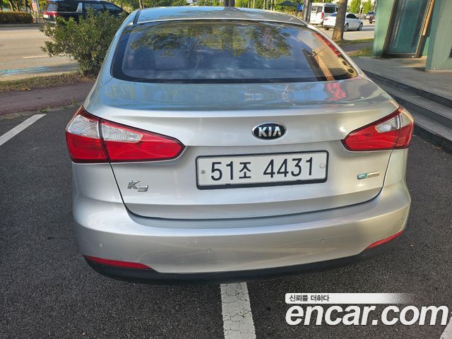 Kia K3 2015 — photo 5