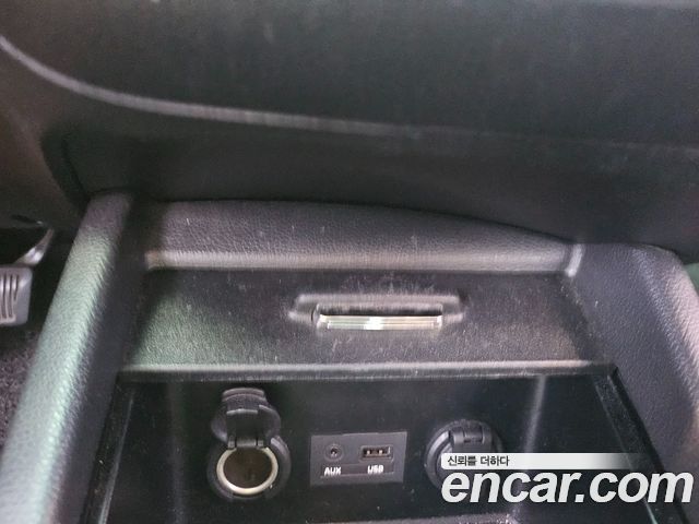 Kia K3 2015 — photo 16