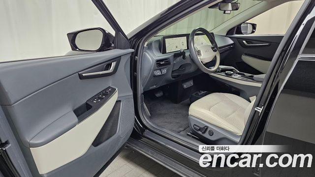 Kia EV6 2022 — photo 13