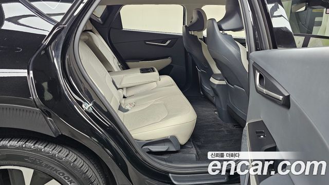 Kia EV6 2022 — photo 18
