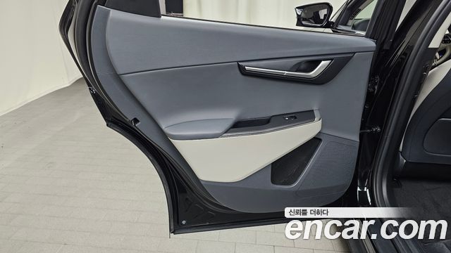 Kia EV6 2022 — photo 15