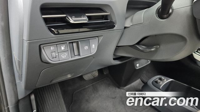 Kia EV6 2022 — photo 28
