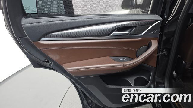 BMW X3 2022 — photo 15