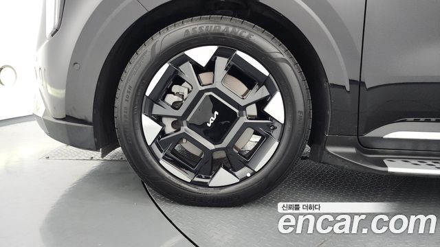 Kia Canival 2025 — photo 5