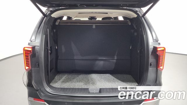 Kia Canival 2025 — photo 25