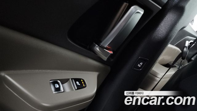 Kia Canival 2025 — photo 29