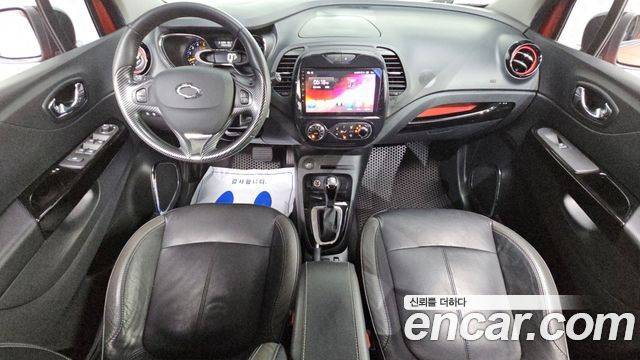 Renault Korea QM3 2015 — photo 10