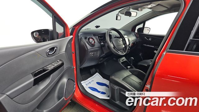 Renault Korea QM3 2015 — photo 13