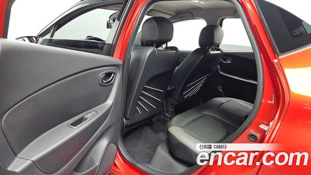 Renault Korea QM3 2015 — photo 17