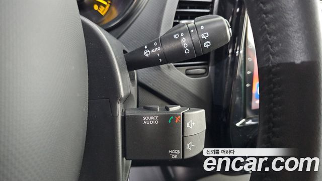 Renault Korea QM3 2015 — photo 23