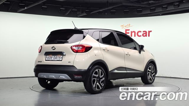 Renault Korea QM3 2016 — photo 2