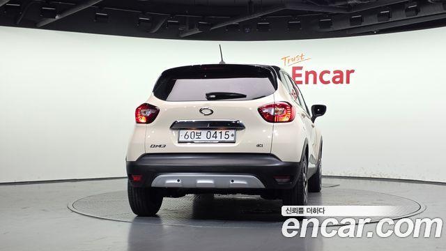 Renault Korea QM3 2016 — photo 4