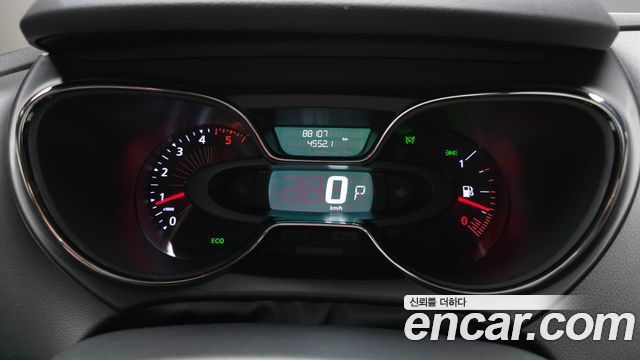 Renault Korea QM3 2016 — photo 8