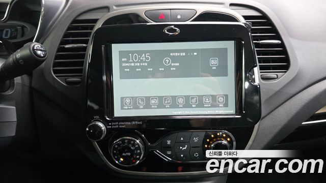 Renault Korea QM3 2016 — photo 14