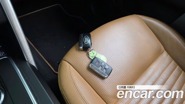 Land Rover Discovery Sport 2018 — photo 34