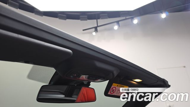 BMW Z4 2021 — photo 16