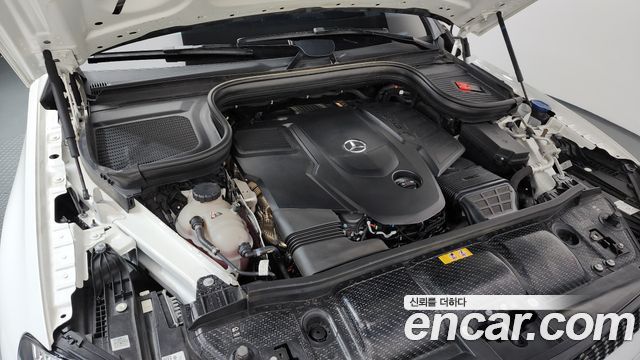 Mercedes-Benz GLE-Class 2023 — photo 6