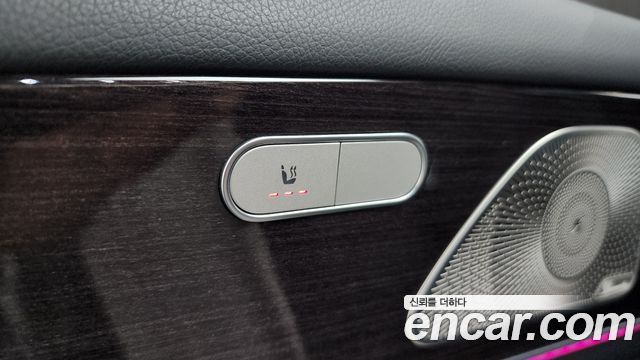 Mercedes-Benz GLE-Class 2023 — photo 39
