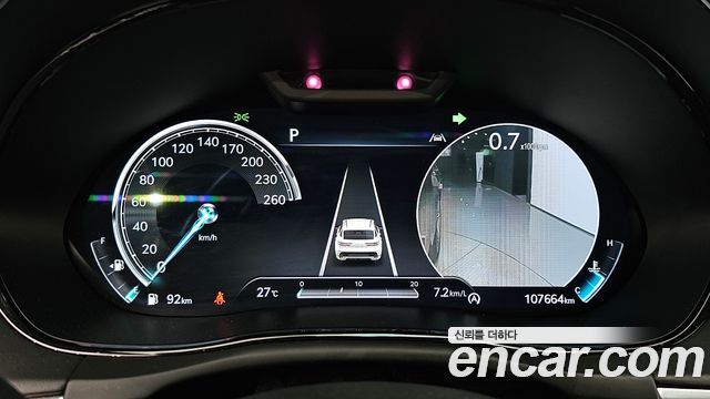 Genesis GV70 2022 — photo 11