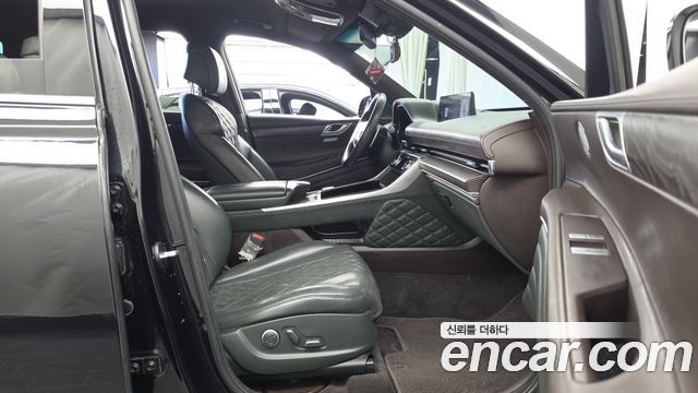 Genesis GV80 2020 — photo 11