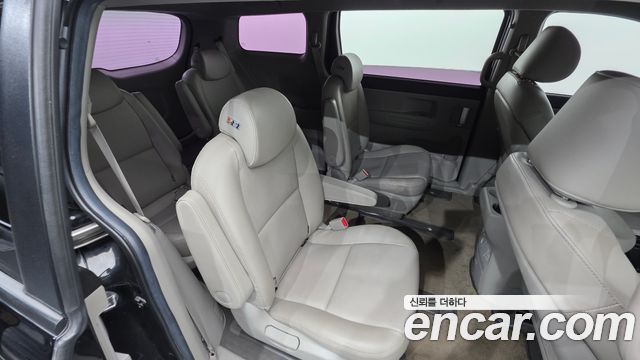 Kia Canival 2019 — photo 19