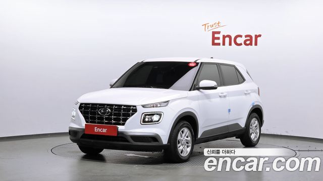 Hyundai Venue 2022 — photo 1