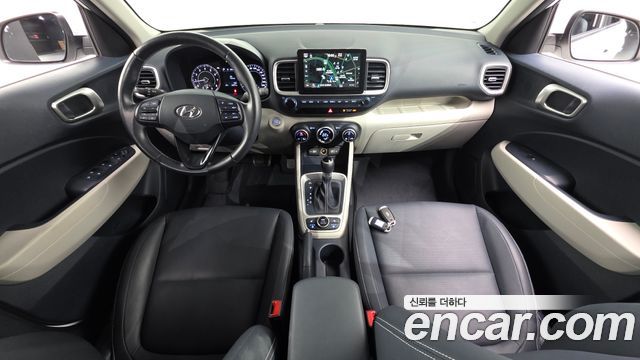 Hyundai Venue 2022 — photo 10