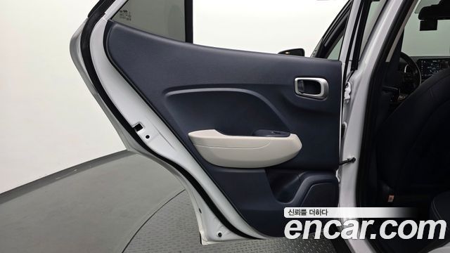 Hyundai Venue 2022 — photo 15