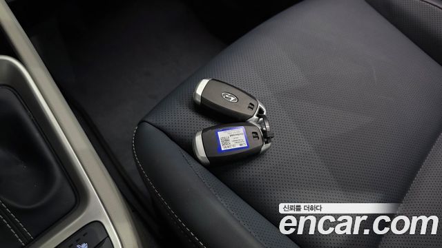 Hyundai Venue 2022 — photo 30