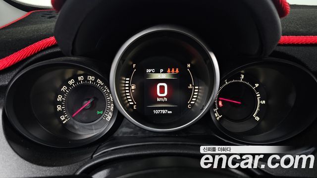 Fiat 500X 2016 — photo 8