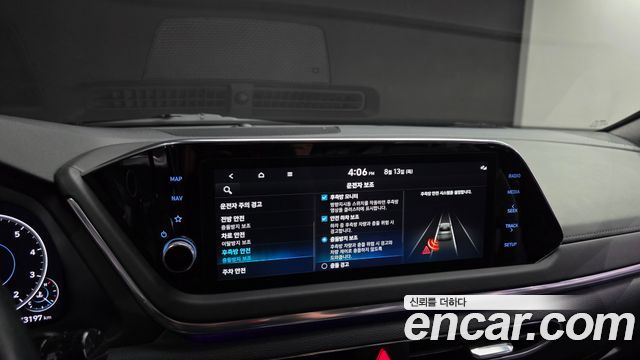 Hyundai Sonata 2023 — photo 17