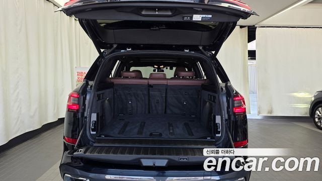 BMW X5 2021 — photo 20