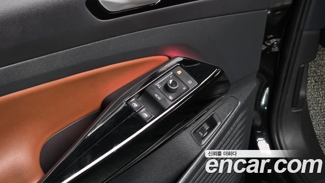 Volkswagen ID.4 2023 — photo 16