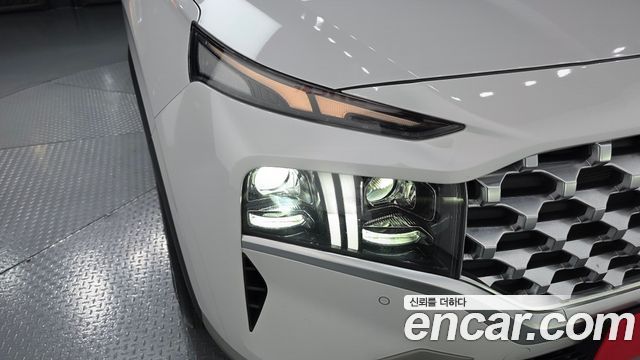 Hyundai Santafe 2021 — photo 8