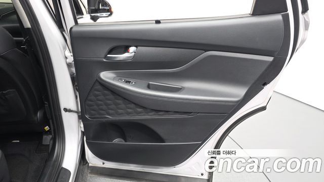 Hyundai Santafe 2021 — photo 15
