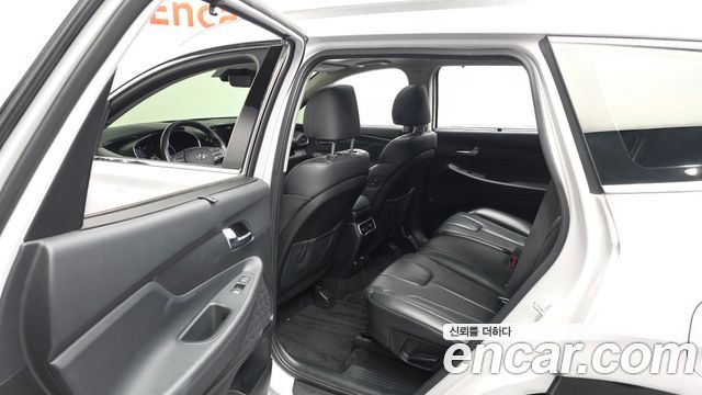 Hyundai Santafe 2021 — photo 16