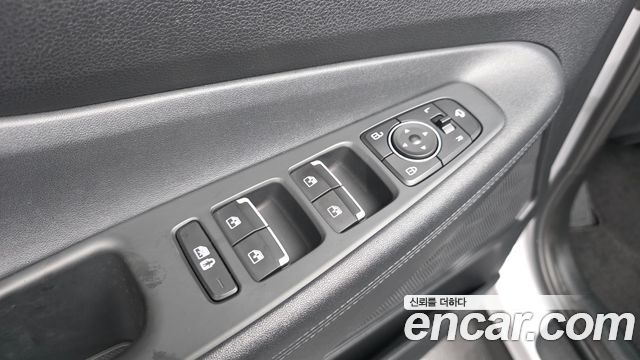 Hyundai Santafe 2021 — photo 31