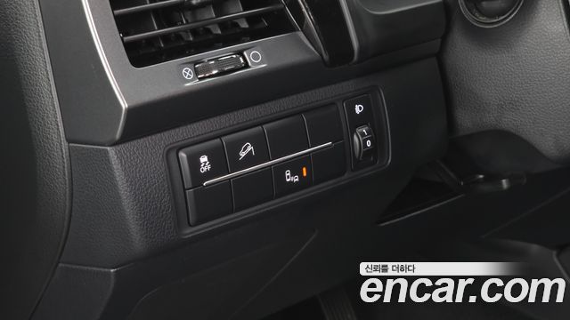 KG Mobility Rexton 2021 — photo 21