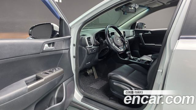 Kia Sportage 2022 — photo 13