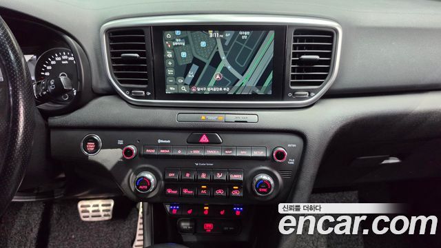 Kia Sportage 2022 — photo 18