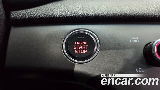 Kia Sportage 2022 — photo 23