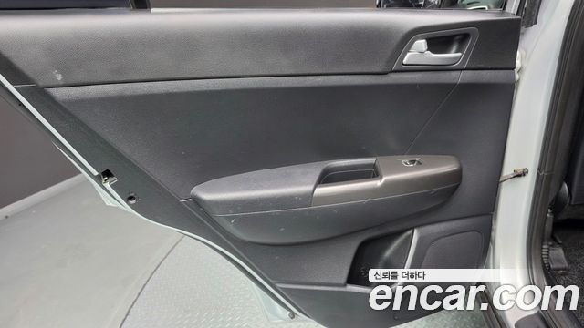 Kia Sportage 2022 — photo 15