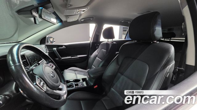 Kia Sportage 2022 — photo 27