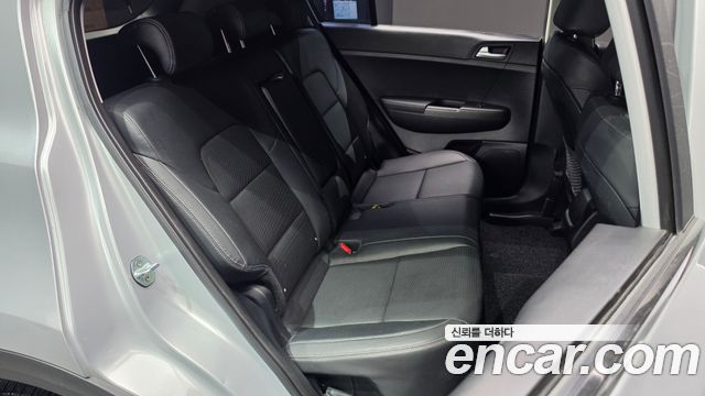 Kia Sportage 2022 — photo 28