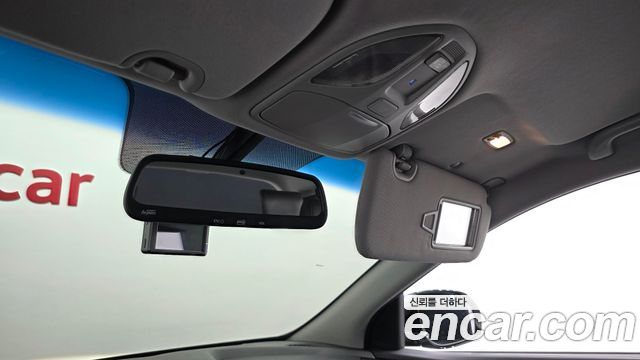 Hyundai Santafe 2018 — photo 25