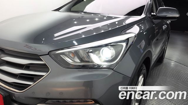 Hyundai Santafe 2018 — photo 8