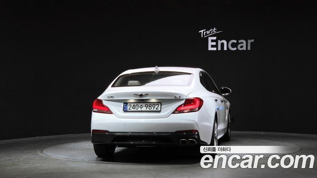 Genesis G70 2019 — photo 4