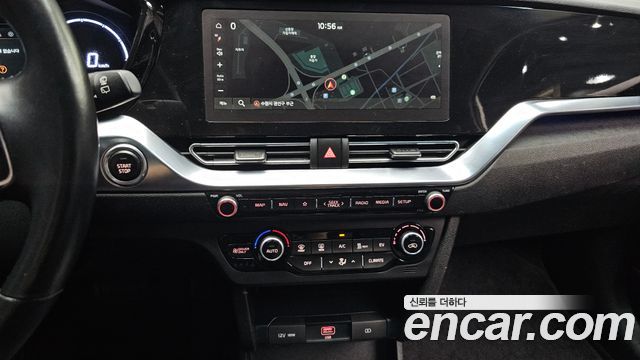 Kia Niro 2023 — photo 13